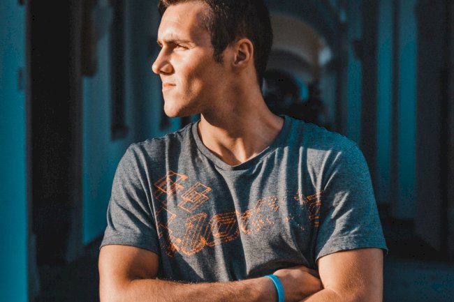 Low Testosterone: Symptoms, Causes, Effects and Treatment