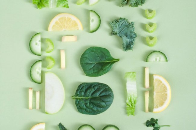 Essential Foods That Balance Hormones in Females