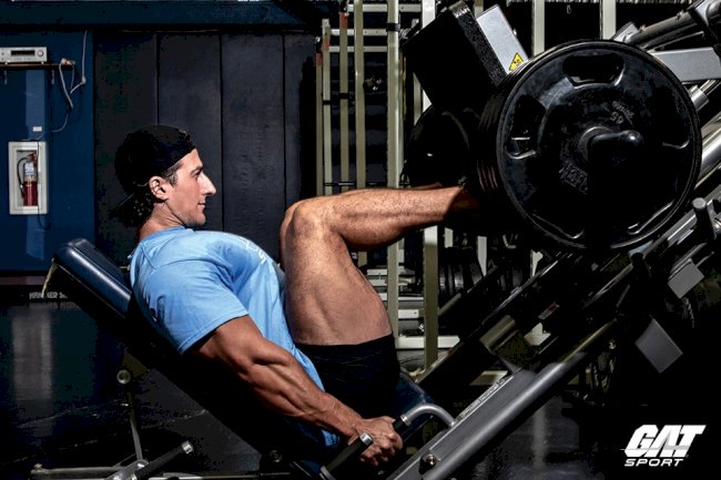 SADIK REVEALS: THE 4 BEST LEG EXERCISES FOR A KILLER LEG DAY!